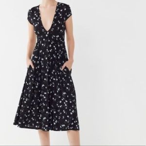 Urban Outfitters V-Neck boho flower dress